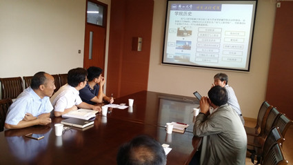 1卢志刚院长向江南大学物联网工程学院领导介绍乐鱼手机官方电气工程学院的情况